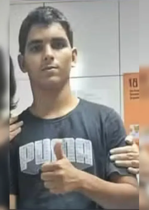 
          Imagem ilustrativa da imagem O que se sabe sobre o caso do jovem morto em ataque de leoa após invadir jaula de zoológico
          