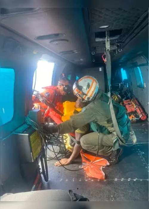 
          Imagem ilustrativa da imagem Oito pessoas são resgatadas no mar após pouso forçado de aeronave próximo a Cabo Frio
          