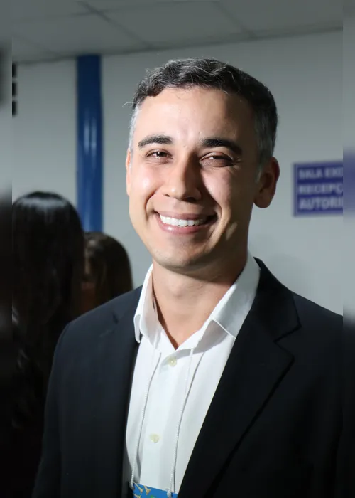 
          Imagem ilustrativa da imagem Trabalho de evangelização continua
          