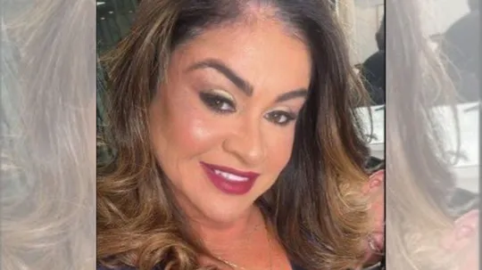 Imagem ilustrativa da imagem Corpo de empresária é encontrado ao lado de carro em Cachoeiro de Itapemirim