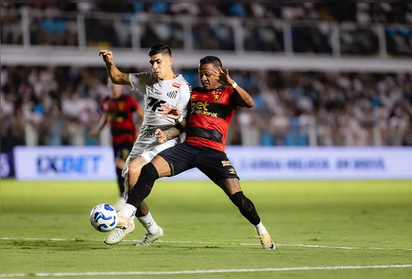 Imagem ilustrativa da imagem Com direito a gol de Neymar, Sport perde para o Santos na Vila