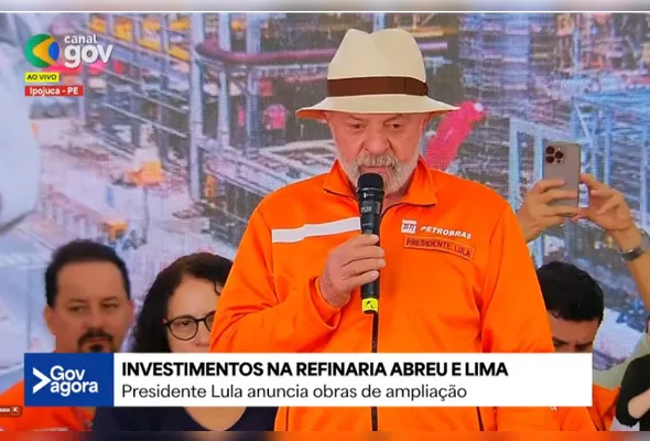 Em evento na Refinaria Abreu e Lima, Lula diz que os homens tem que tomar "vergonha"