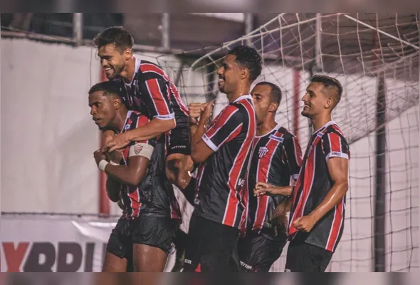 Imagem ilustrativa da imagem Serra enfrenta o Forte para se manter na liderança do Capixabão