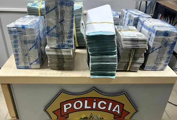 Imagem ilustrativa da imagem PF apreende R$ 1,5 milhão com suspeitos de lavagem de dinheiro no Recife