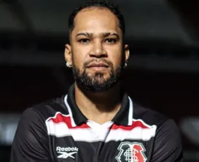 Imagem ilustrativa da imagem Atacante Everaldo sente lesão e adia estreia no Santa Cruz