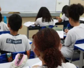 Imagem ilustrativa da imagem Chuvas em PE: Cidades da RMR e universidades suspendem aulas nesta quarta (1)