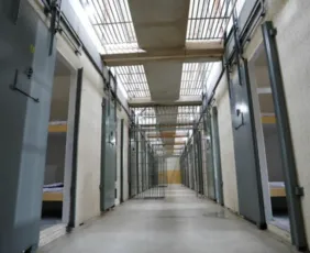 Imagem ilustrativa da imagem Detento é assassinado dentro de cela no Complexo do Curado, no Recife