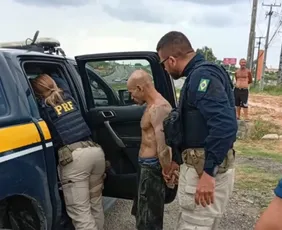 Imagem ilustrativa da imagem Ex-porteiro é preso depois de praticar nove assaltos a ônibus