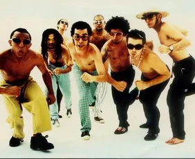 Imagem ilustrativa da imagem Grande Rio entra na Sapucaí com Virgínia no lugar de Paolla; e Salgueiro fecha os desfiles do Rio