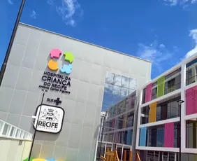 Imagem ilustrativa da imagem João Campos inaugura Hospital da Criança do Recife e se despede da Prefeitura