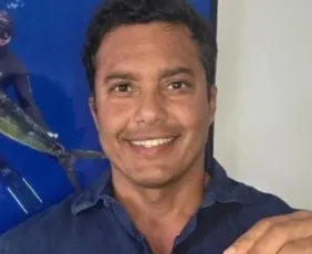 Imagem ilustrativa da imagem Maikel lança o livro “Remorso em Alto-mar”