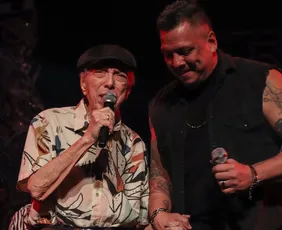 Imagem ilustrativa da imagem Nonô e Claudionor Germano levam história do Frevo às escolas públicas de Pernambuco