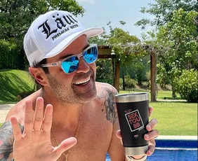 Imagem ilustrativa da imagem O que se sabe sobre a morte do influenciador Henrique Maderite, aos 50 anos