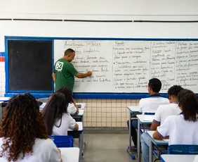 Imagem ilustrativa da imagem Professores da Rede Estadual de educação terão aumento de 5,4%