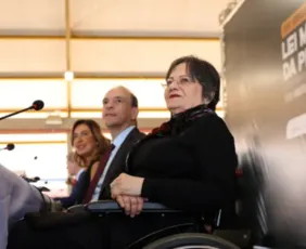 Imagem ilustrativa da imagem Quatro acusados por campanha de ódio contra Maria da Penha viram réus