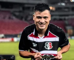 Imagem ilustrativa da imagem Santa Cruz visita o Floresta neste sábado (11) com transmissão da TV Tribuna/Band