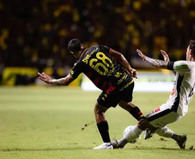 Imagem ilustrativa da imagem Sport cai na Ilha: Athletic-MG vence por 3 a 1 e elimina o Leão da Copa do Brasil