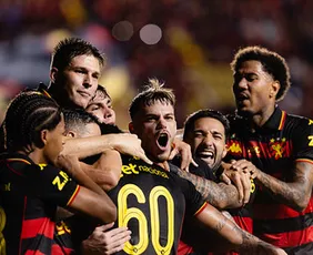 Imagem ilustrativa da imagem Sport e Avaí empatam em noite de reviravoltas na Ilha do Retiro