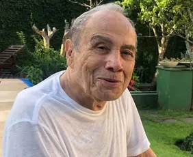 Imagem ilustrativa da imagem Stênio Garcia pode processar filhas e receber indenização milionária? Veja o que dizem especialistas