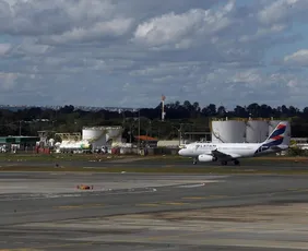 Imagem ilustrativa da imagem Voo para SP é adiado após suspeita de bomba no aeroporto de Brasília