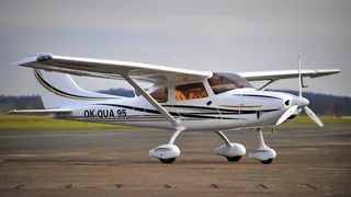 Imagem ilustrativa da imagem Dois homens morrem em queda de avião no interior do Rio
