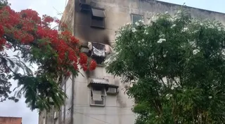 Imagem ilustrativa da imagem Duas crianças morrem ao tentar fugir de incêndio no Recife