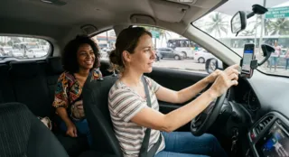 Imagem ilustrativa da imagem Empresa de aplicativo vai permitir que passageiras escolham motoristas mulheres