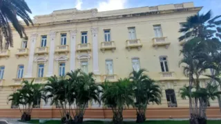 Imagem ilustrativa da imagem Governo de Pernambuco oficializa saída de secretários para disputa eleitoral