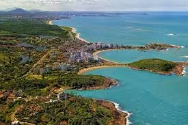 Imagem ilustrativa da imagem Guarapari: o paraíso capixaba que combina praias, natureza e qualidade de vida