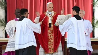 Imagem ilustrativa da imagem Papa Leão 14 diz que Deus não pode ser usado para justificar guerras