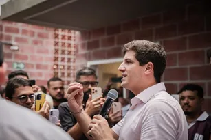 Imagem ilustrativa da imagem Recife envia à Câmara projeto que cria política permanente de proteção às mulheres