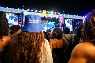 Imagem ilustrativa da imagem Roda-gigante, tirolesa e artista surpresa. Ações Esportes da Sorte no Carnaval 2026