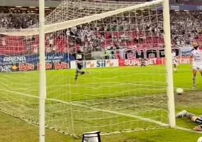 Imagem ilustrativa da imagem Santa Cruz estreia com Vitória sobre Itabaiana com forte chuva na Arena Pernambuco