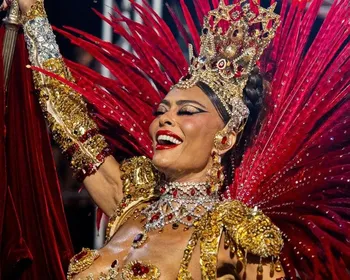 Imagem ilustrativa da imagem Juliana Paes disse que pai com Alzheimer ‘previu’ volta dela para a Viradouro