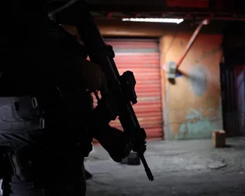 Imagem ilustrativa da imagem PL Antifacção é sancionado sem vetos a pontos polêmicos; veja o que dizem especialistas