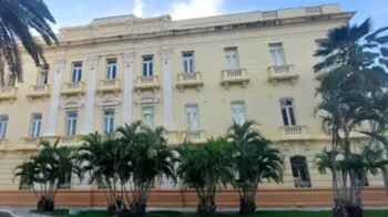 Imagem ilustrativa da imagem Governo de Pernambuco oficializa saída de secretários para disputa eleitoral