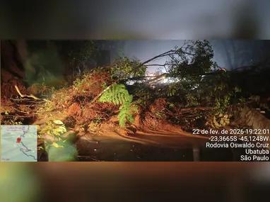 Alana Anísio Rosa está internada desde o dia 6 de fevereiro