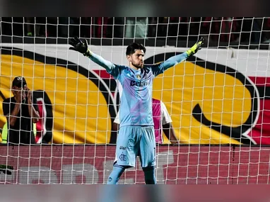 Everton Cebolinha voltou a ser utilizado com mais frequência por Filipe Luís