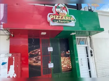 De acordo com o Corpo de Bombeiros de São Paulo, o fogo começou na noite de sábado