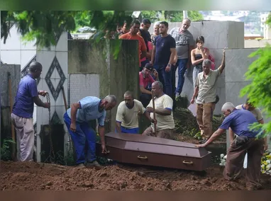 Três pessoas ainda seguem desaparecidas, em Ubá e Juiz de Fora