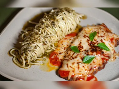 Capa do single 'Dive Into Me'