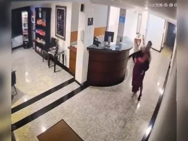 PF diz que as apurações apontaram que o delegado de Polícia Civil e um policial, ambos presos, lideravam o esquema