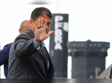 Proposta autoriza a comercialização, a aquisição e a posse de aerossóis de extratos vegetais para fins de defesa pessoal de mulheres