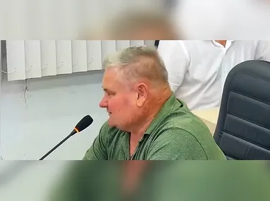 Spray  é um dispositivo de defesa pessoal que libera uma substância irritante derivada da capsaicina, presente nas pimentas