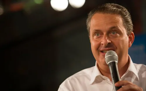 
          Imagem ilustrativa da imagem Livro "Eduardo Campos em histórias" é lançado nesta quinta (9) no Recife
          