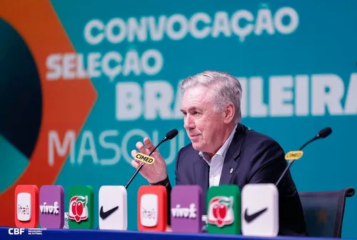 
          Imagem ilustrativa da imagem Ancelotti faz convocação para amistosos da Seleção contra França e Croácia
          