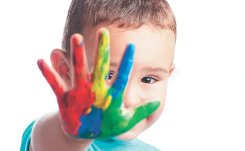 
          Imagem ilustrativa da imagem Após diagnóstico dos filhos, pais se descobrem autistas
          