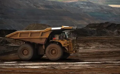 
          Imagem ilustrativa da imagem Após vazamento, Justiça paralisa atividades da Vale em complexo de MG
          