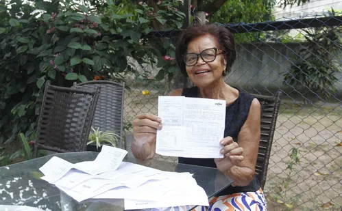 
          Imagem ilustrativa da imagem Aposentada renegocia e reduz dívida de R$ 16.500 para R$ 100
          