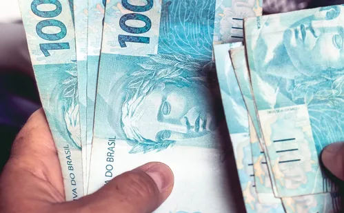 
          Imagem ilustrativa da imagem Aposentados e pensionistas do INSS podem consultar antecipação do 13º
          